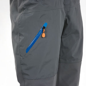 Palm Rogen Suit zoom on zip pocket